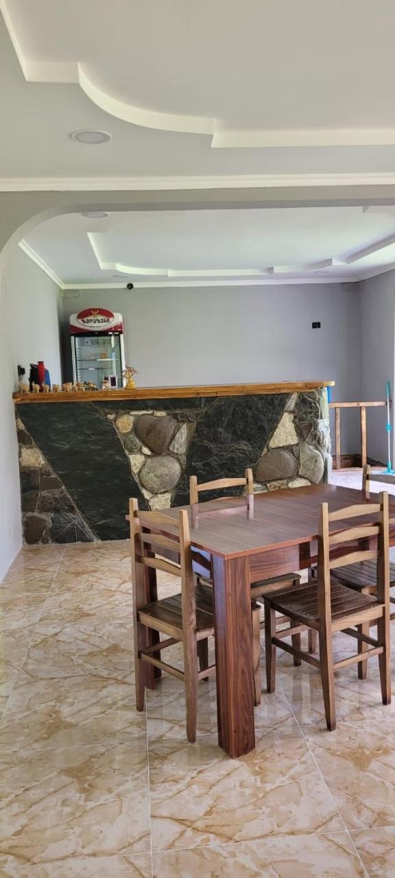 Guest House Guli Mestia Kültér fotó